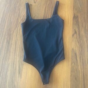 Abercrombie & Fitch Women’s Square neck tank bodysuits top